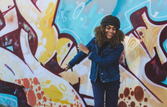 Maria Jackson Gives Large Bags With Essentials to the Poor in New York